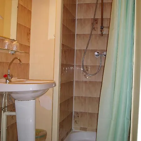 Le Vingt Hotel